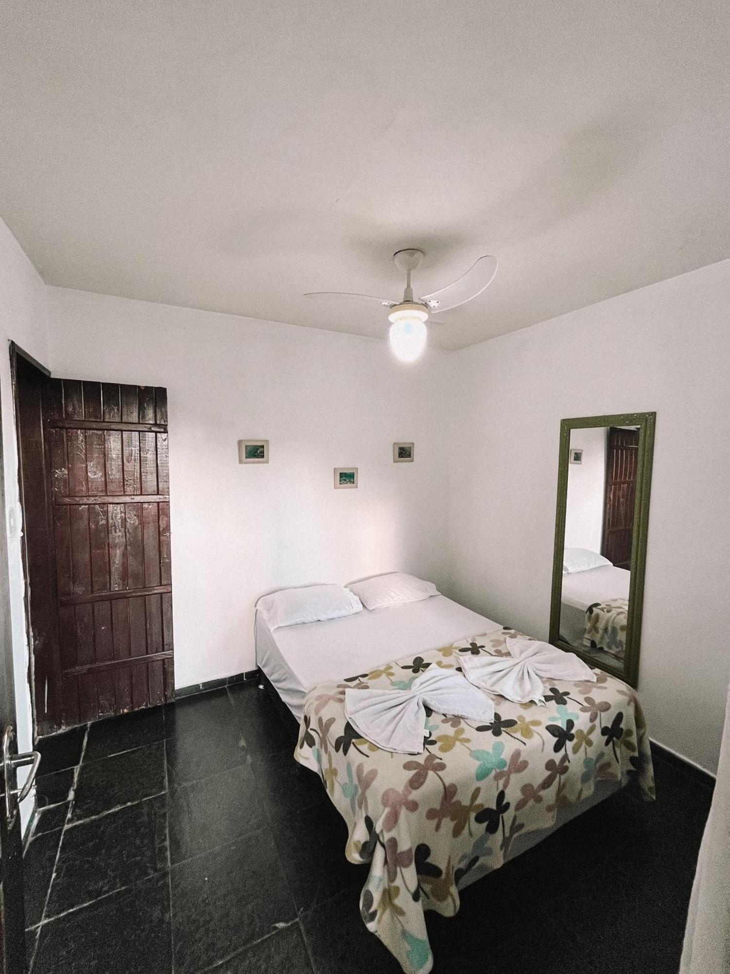 Quarto Duplo com Banheiro Privativo