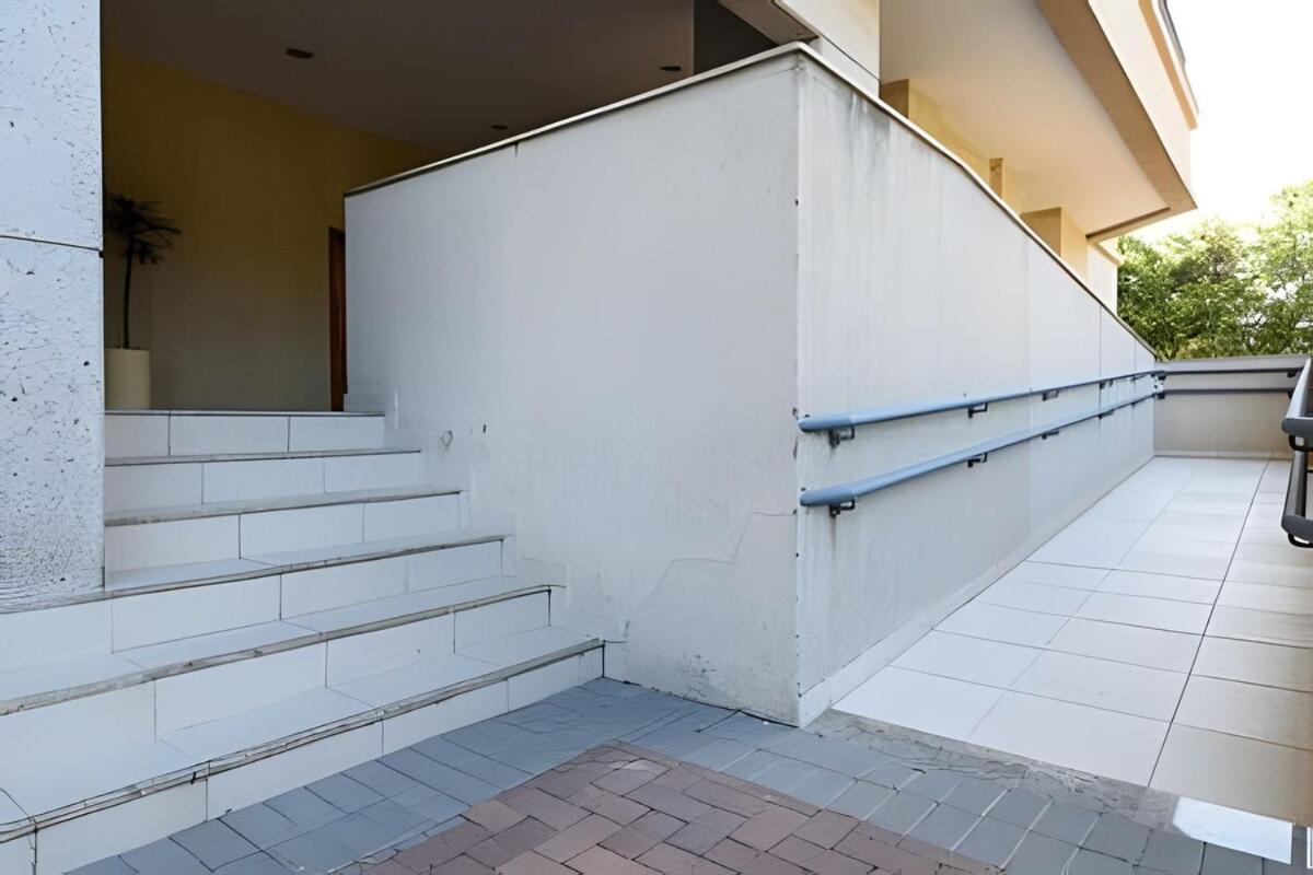 Condominium 1