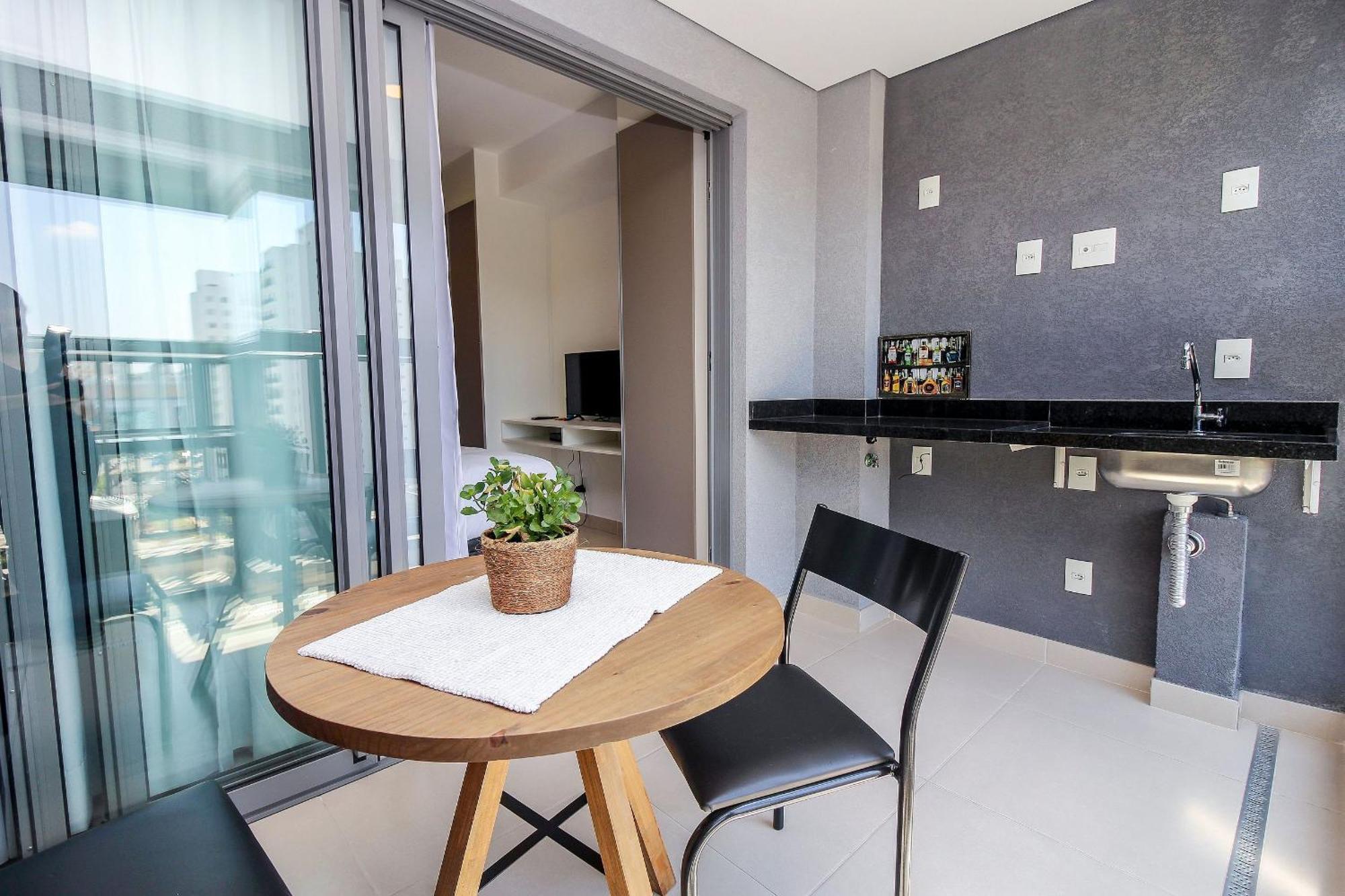 Studio Balcony