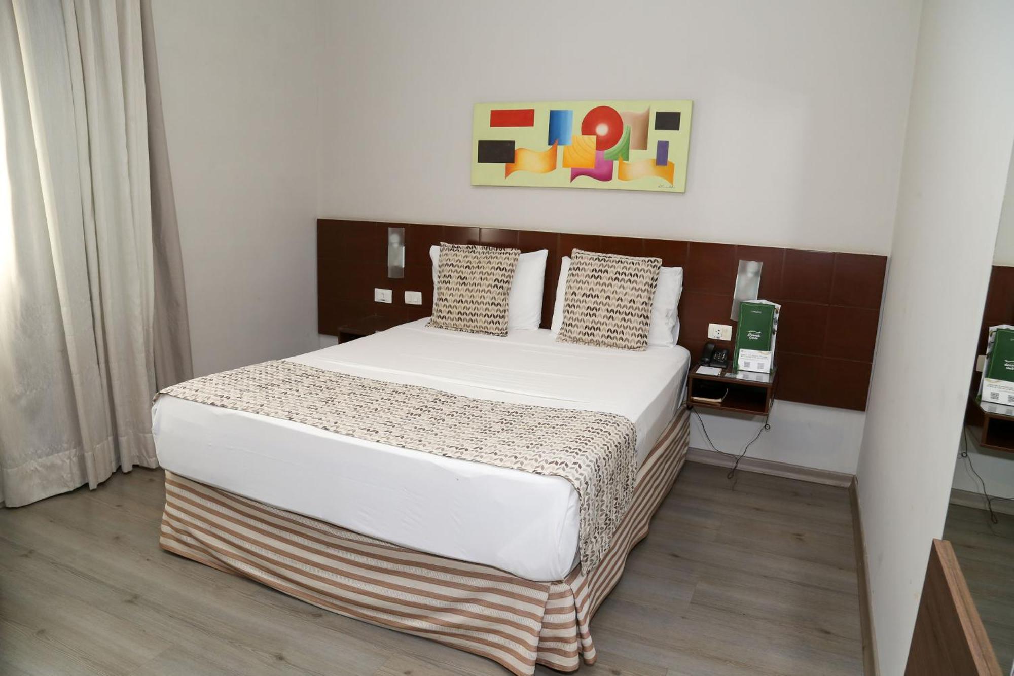Superior Room Class A Queen Bed