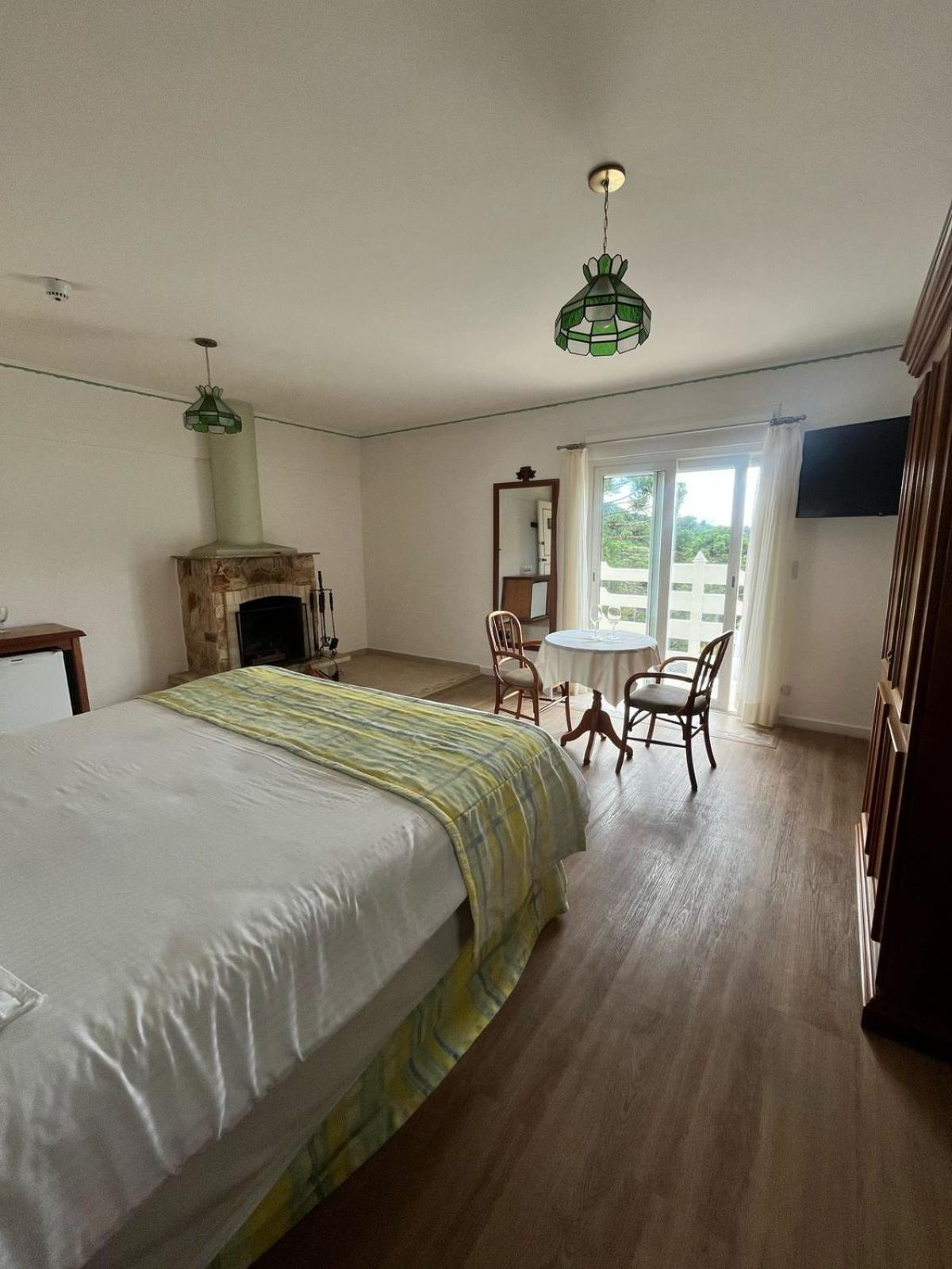 King Room Mountain View