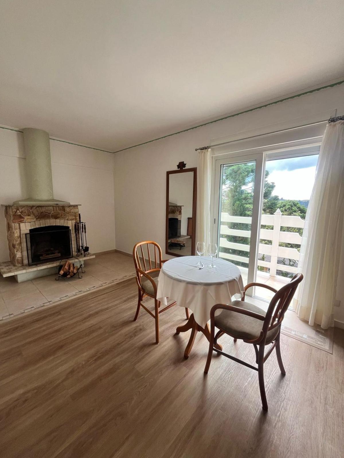 King Room Mountain View