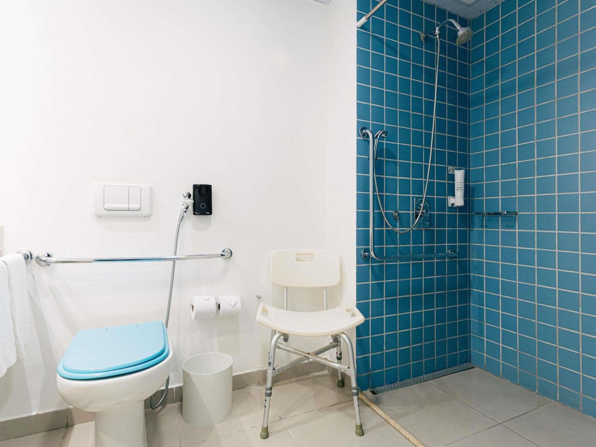 Adapted Standard Double Room