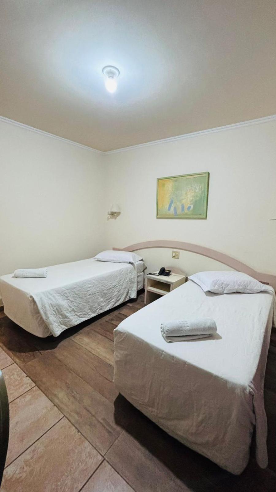 Standard Twin Room,1771818932:JPEG