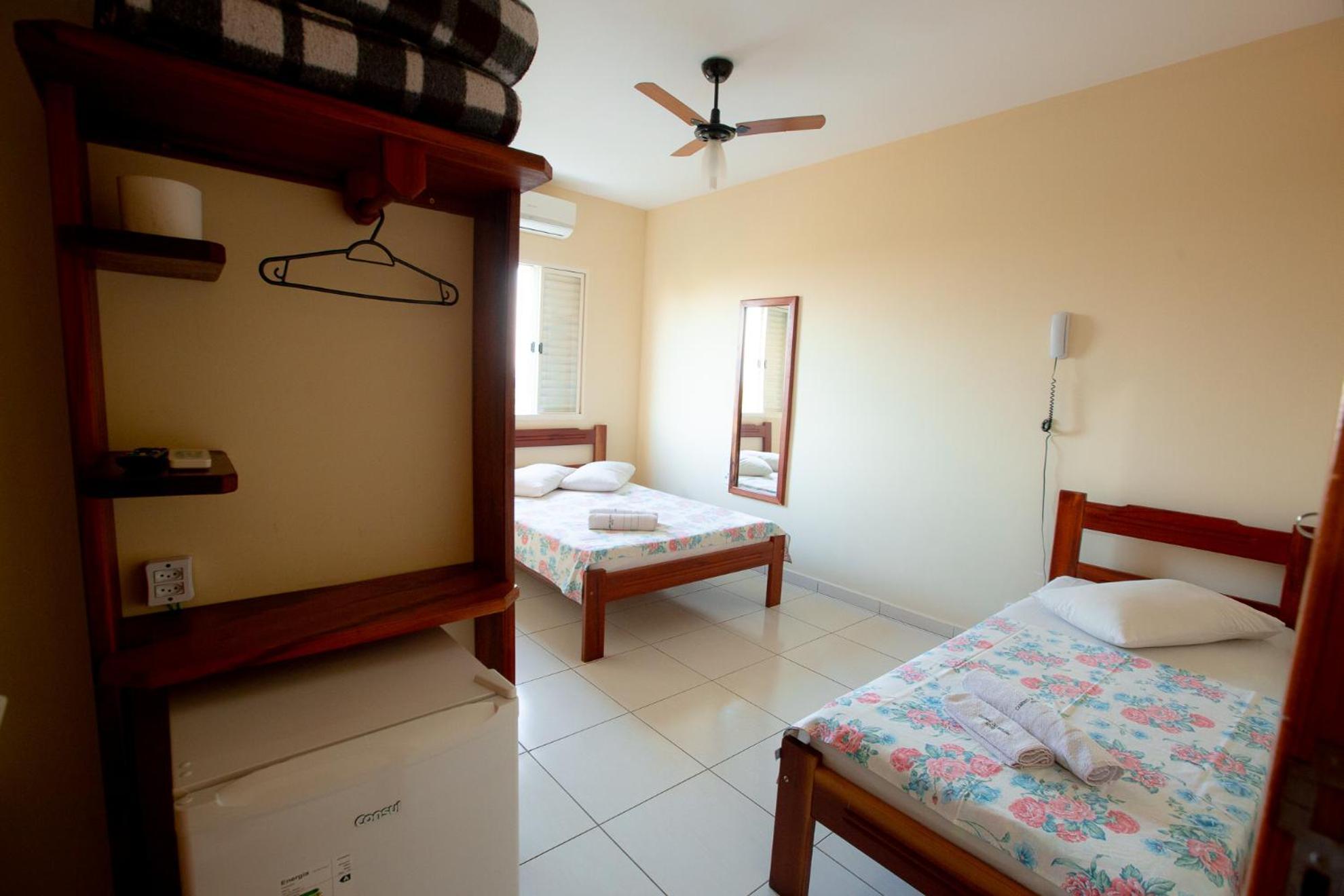 Quarto Triplo Standard