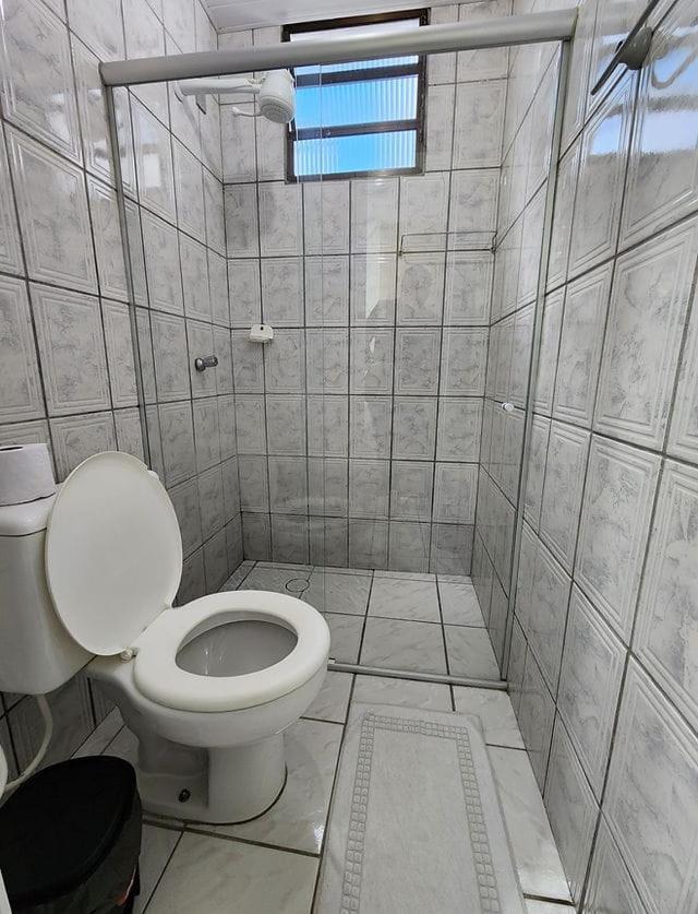 Quadruple Room Bathroom,1705090484:JPEG