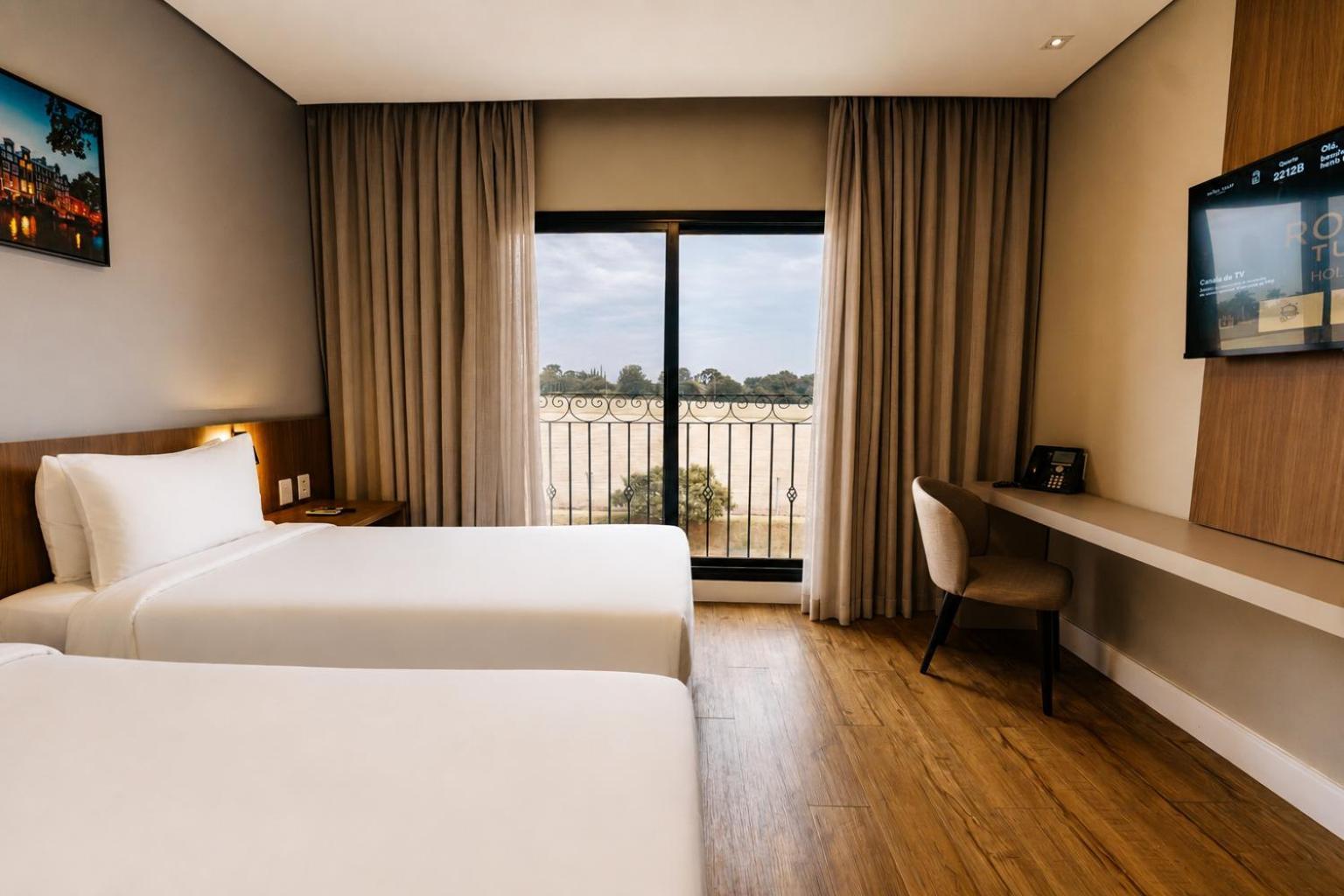 Standard Twin Room