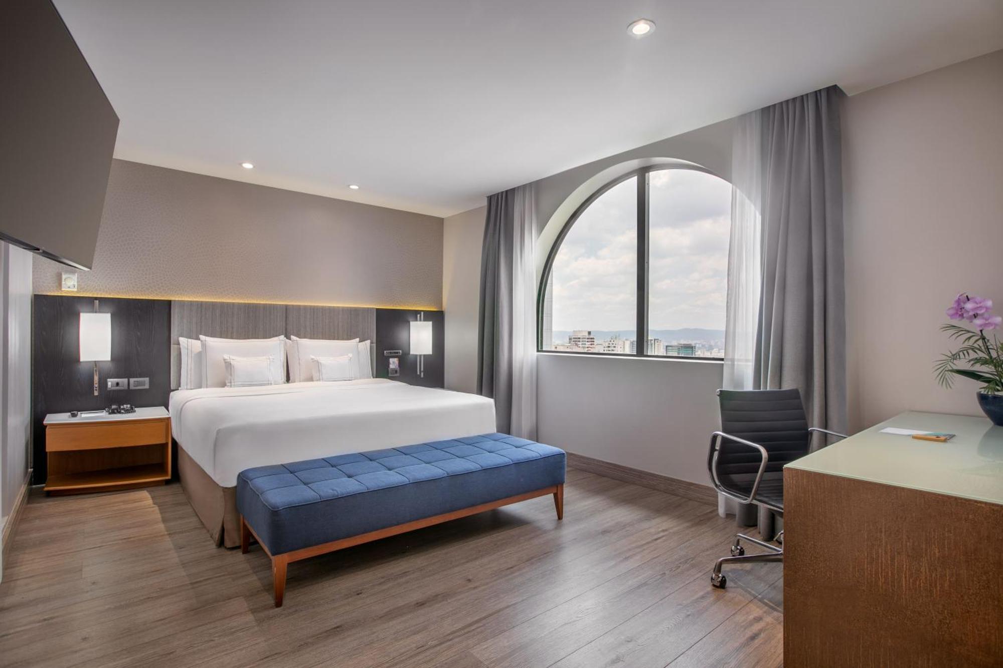 Junior Suite mit Doppelbett (Queensize)