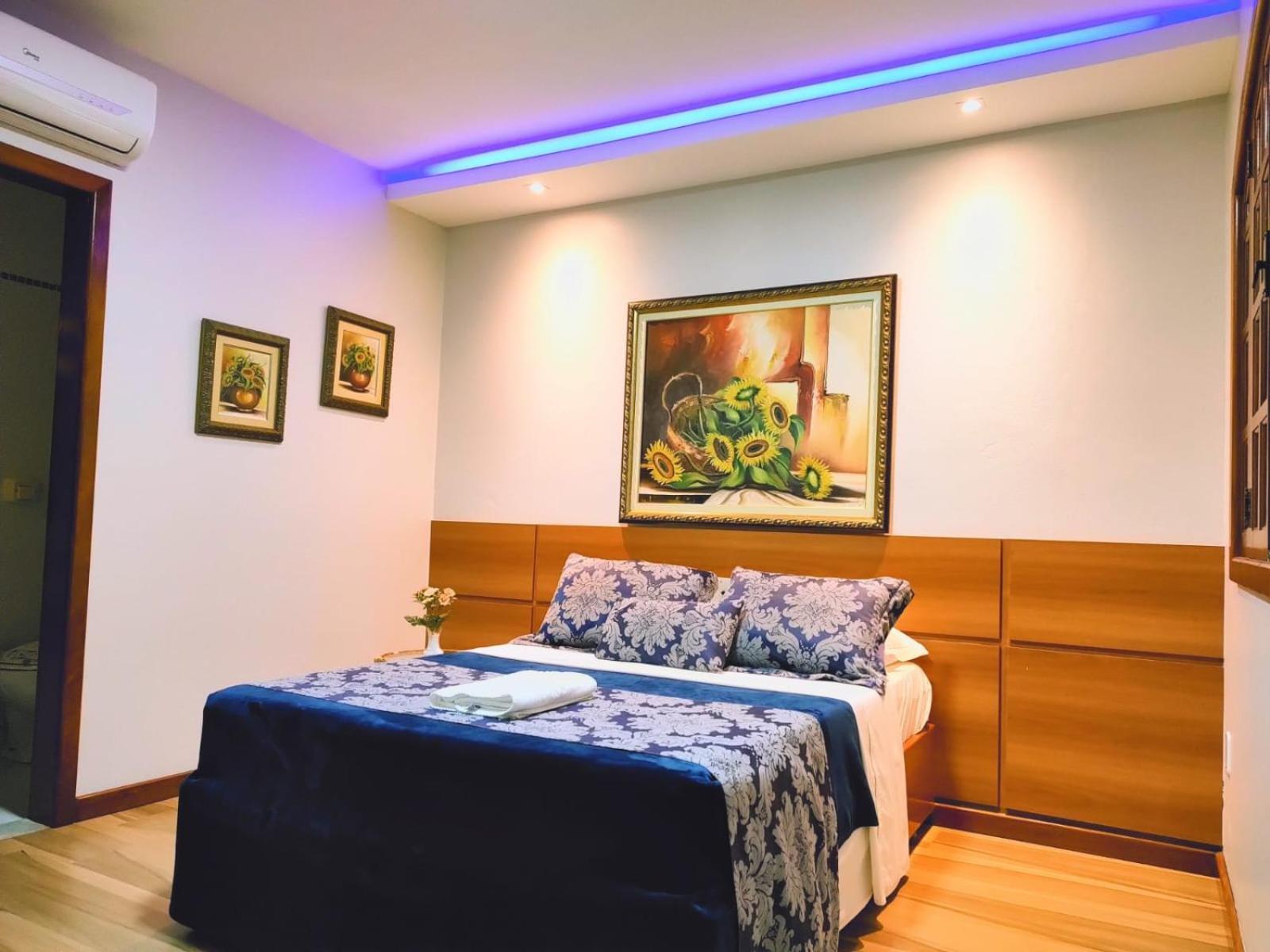 Quarto Deluxe com Cama de Casal ou 2 de Solteiro