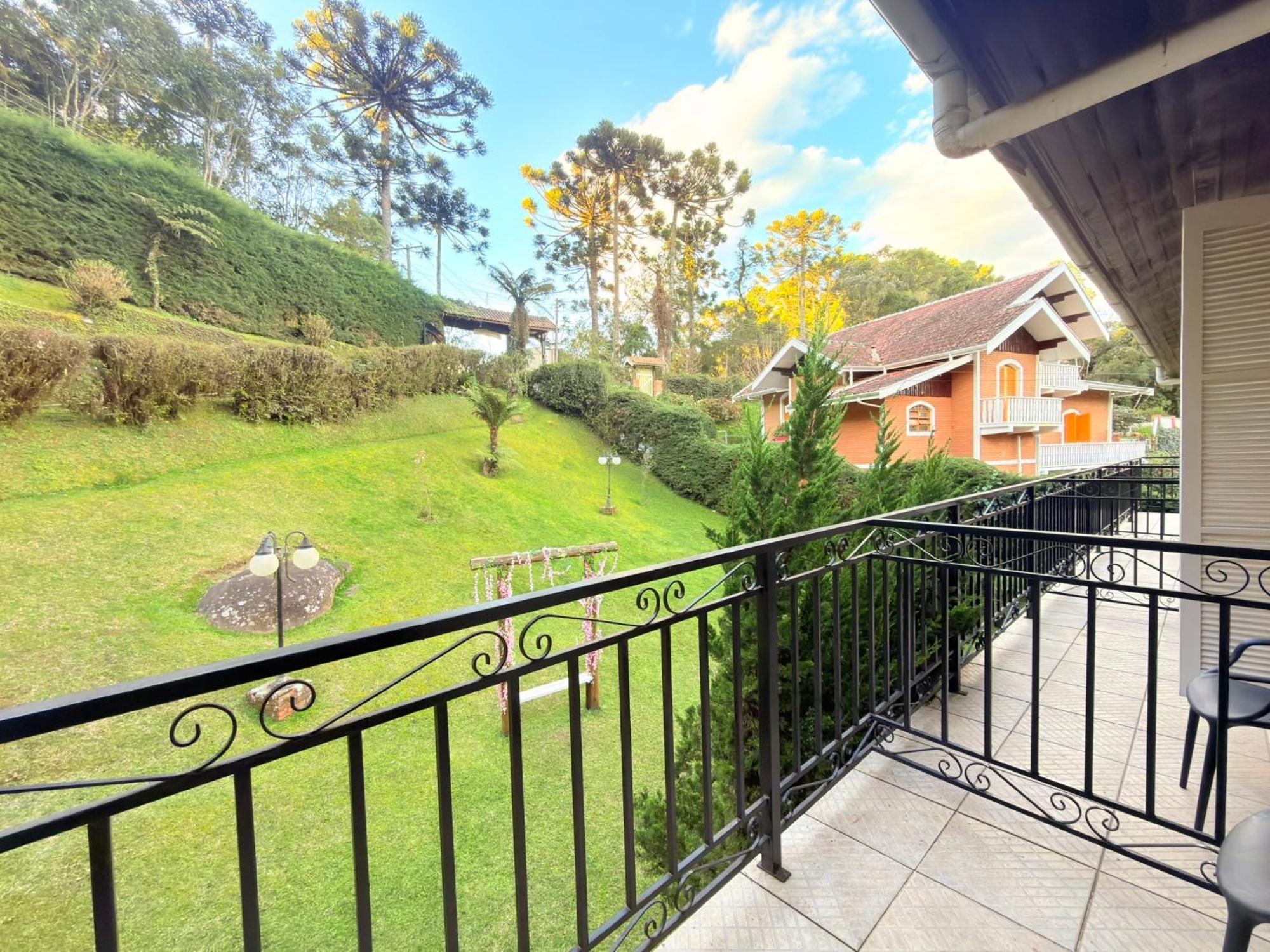 Double Room Garden View
