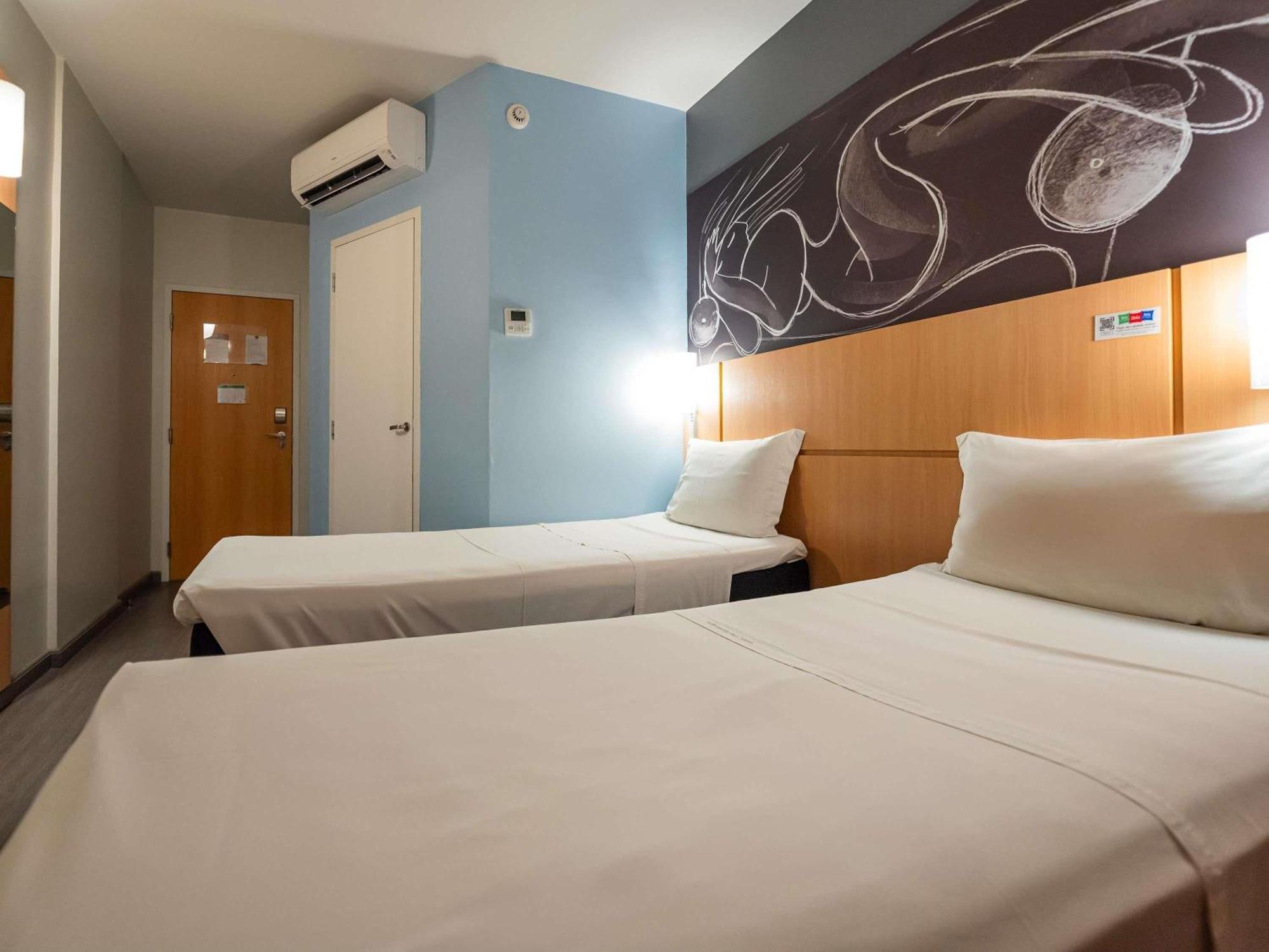 Standard Apartment Twin Beds