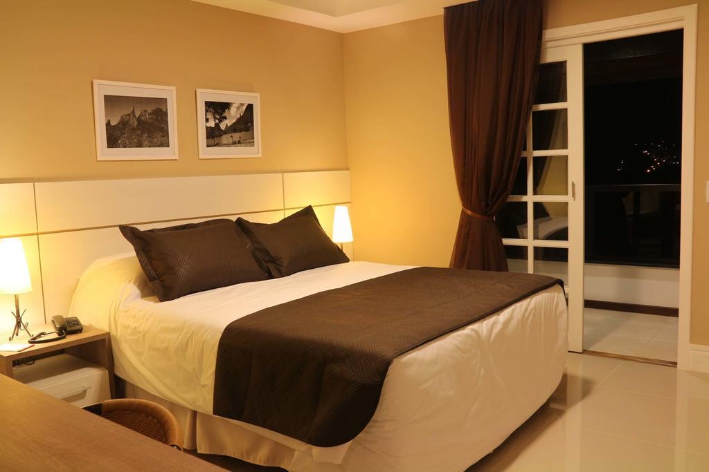 Quarto Duplo Superior Deluxe