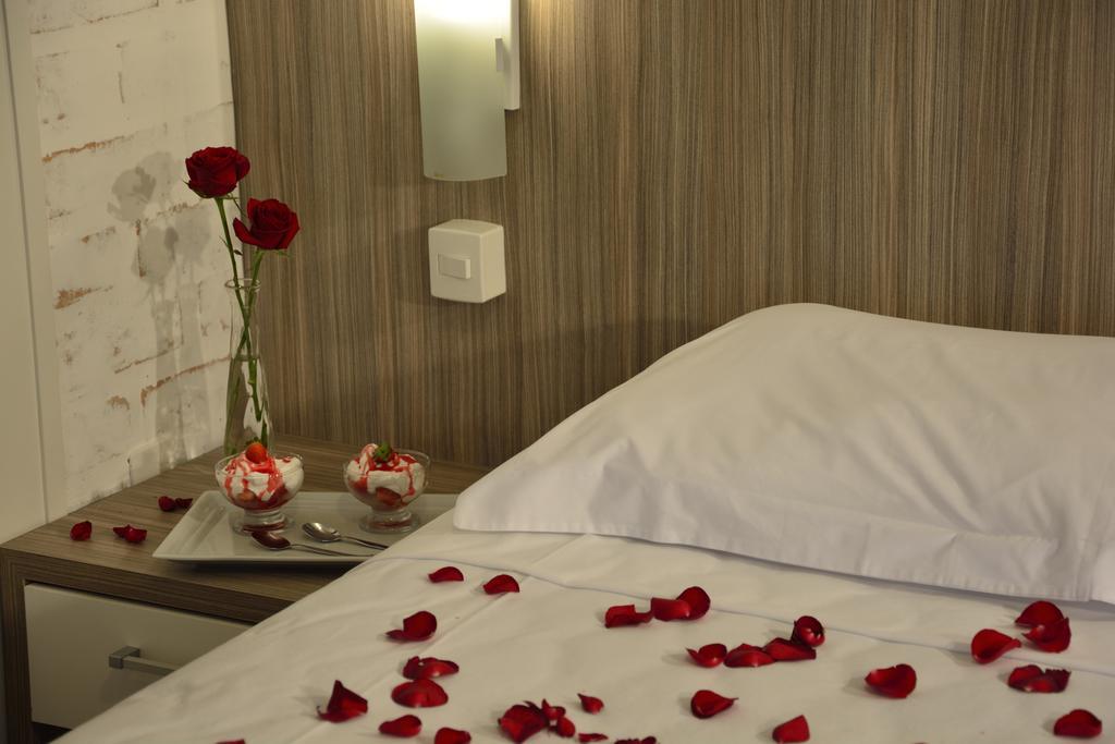 Deluxe Double Room Bath