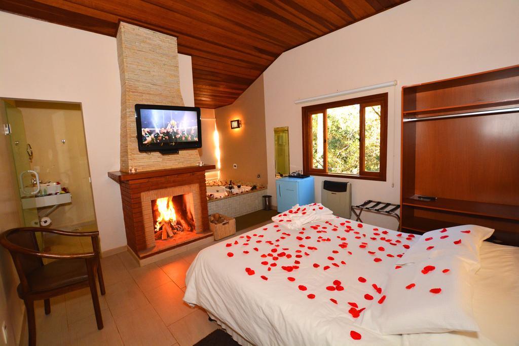Apartamento Deluxe com Banheira de Hidromassagem