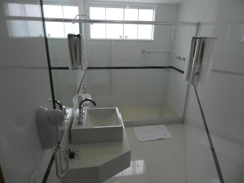Deluxe Room,27843809:JPEG