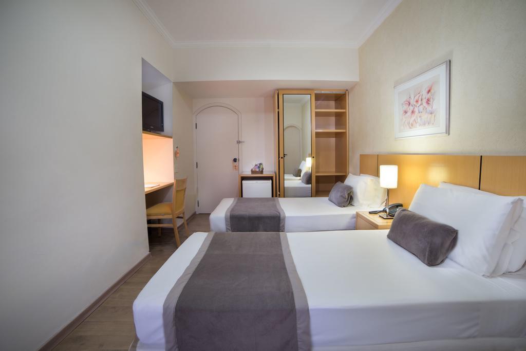 Luxury Twin Room,1424043672:JPEG