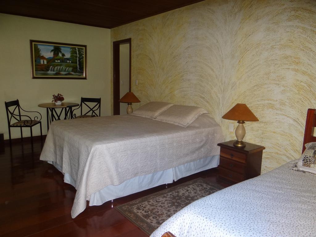Standard Triple Room,379371466:JPEG