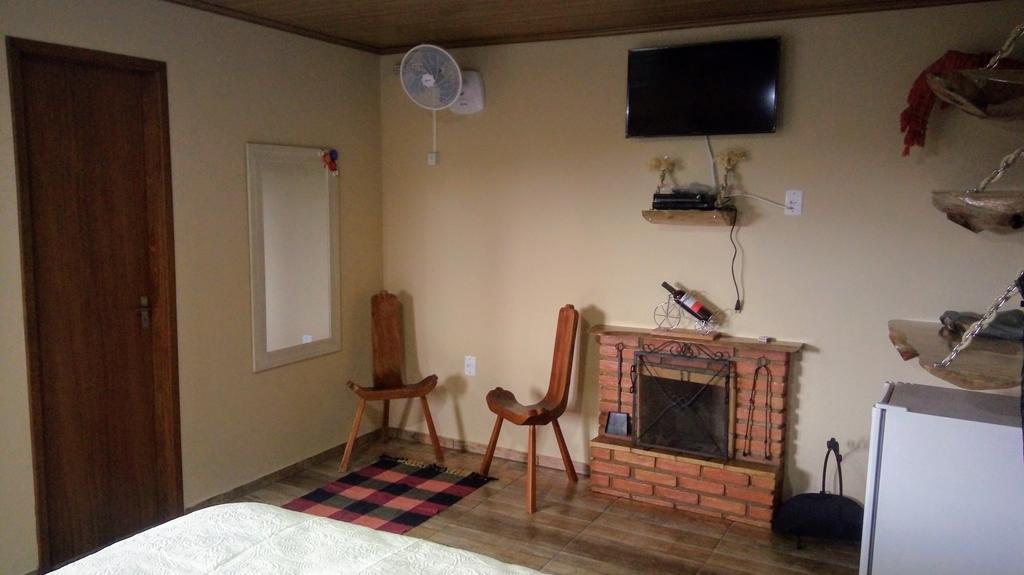 Superior Chalet,397540656:JPEG