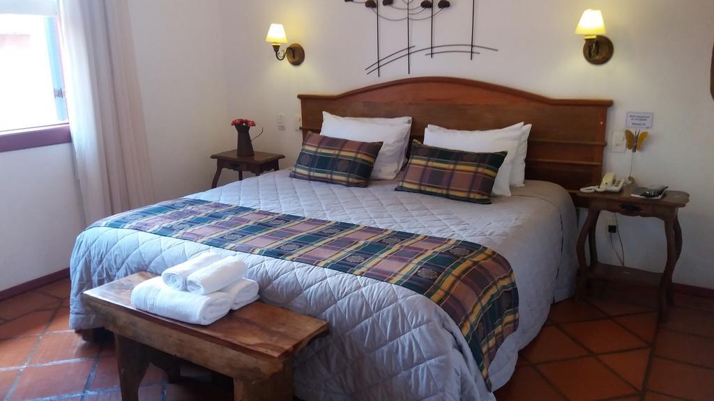 Superior Double Room Air Conditioning King-size Bed,696954972:JPEG