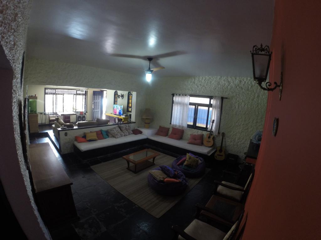 Family Room,404998737:JPEG