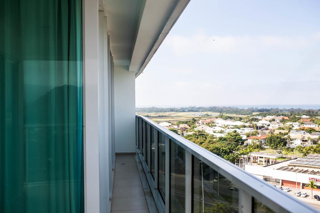 Chambre Lit King-Size avec Balcon