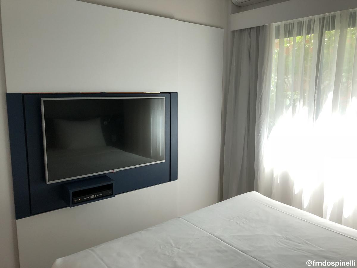 One-Bedroom Apartment,498422265:JPEG