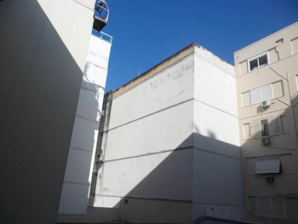 Studio (2 Adults),325441345:JPEG