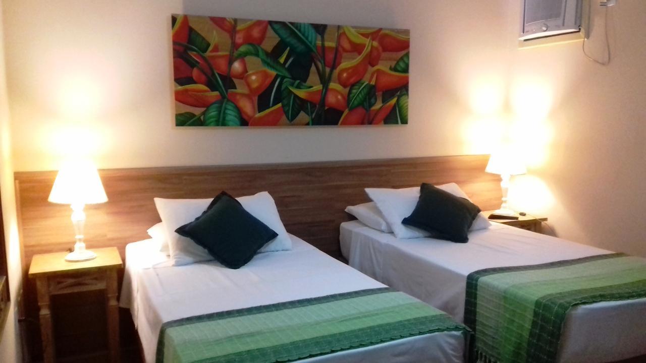 Quarto Duplo