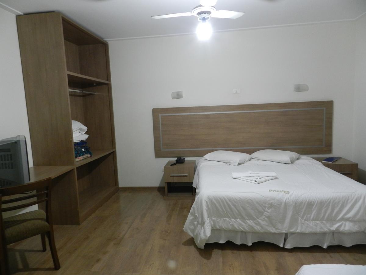 Quarto Quádruplo de Luxo