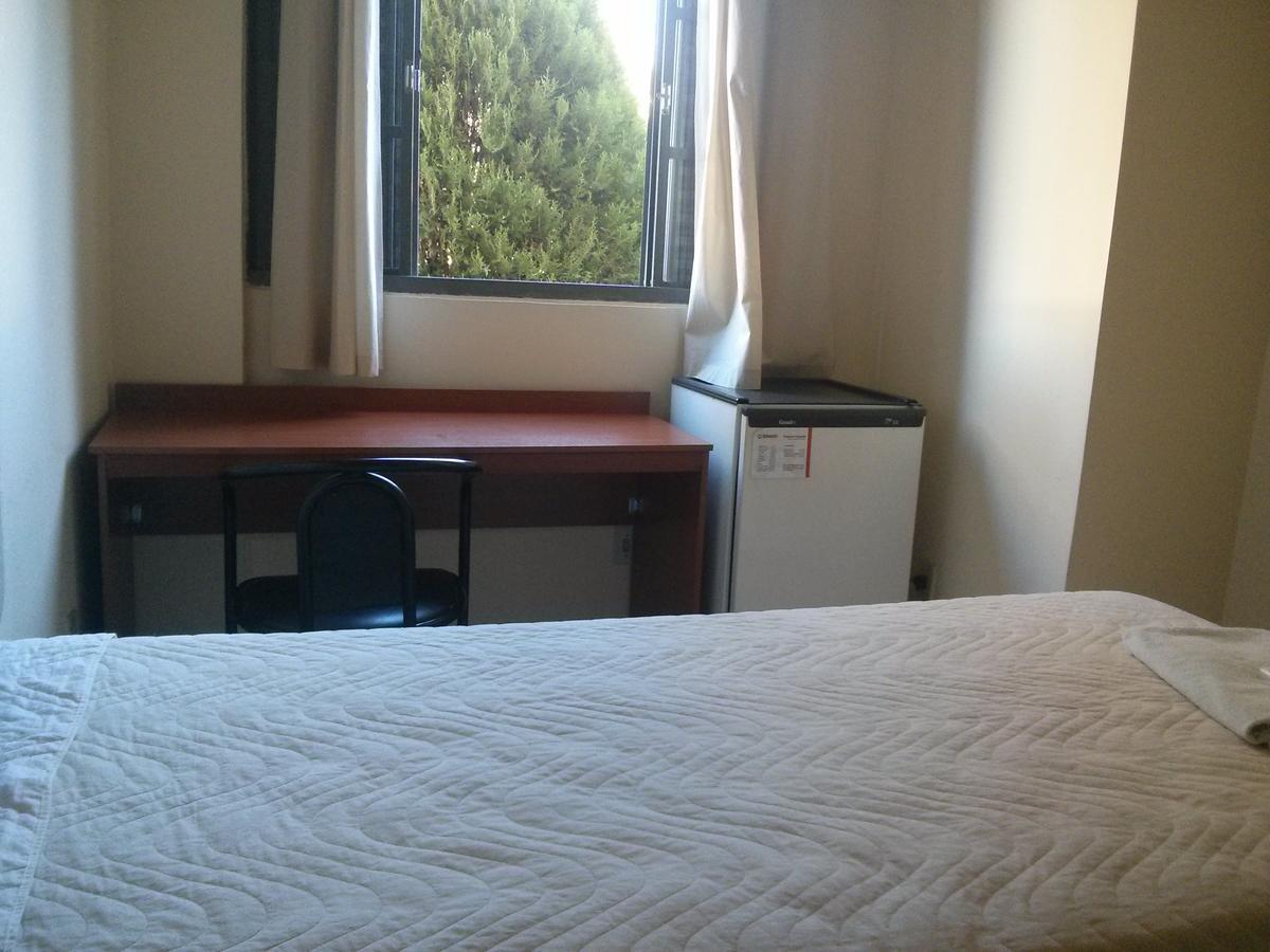 Quarto Quádruplo Standard