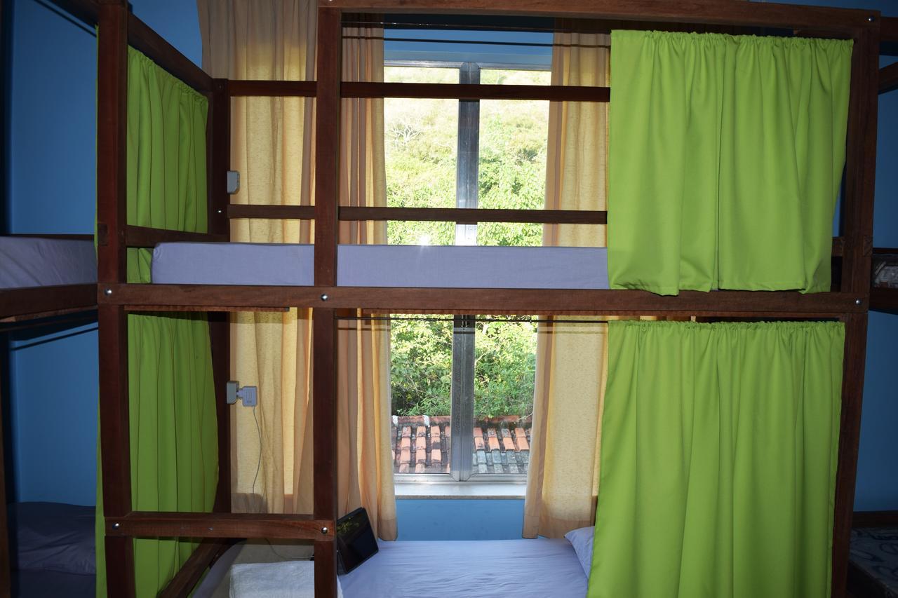 Posto Letto in Dormitorio Misto con 6 Letti