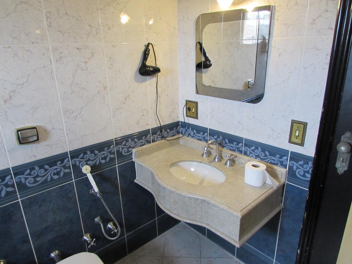 Deluxe Double Room Bath