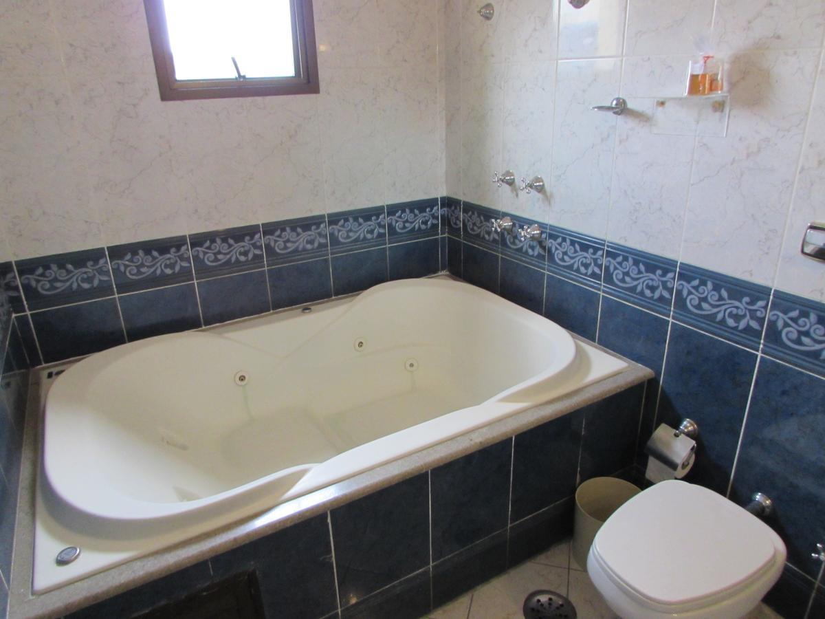 Deluxe Double Room Bath