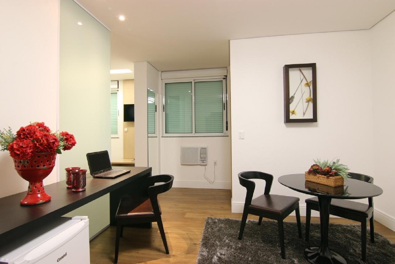 Deluxe Queen Suite
