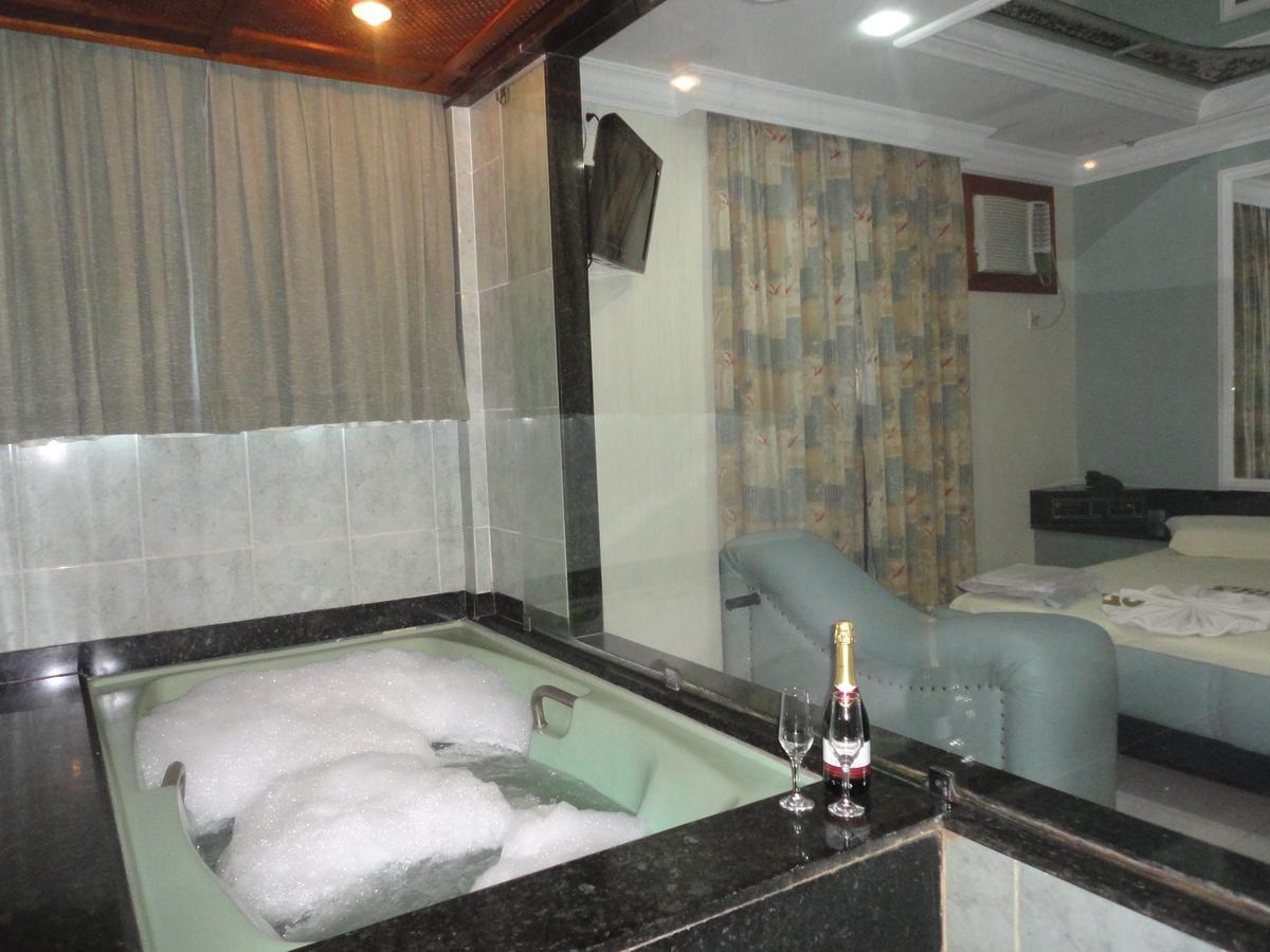 Suite Spa Bath