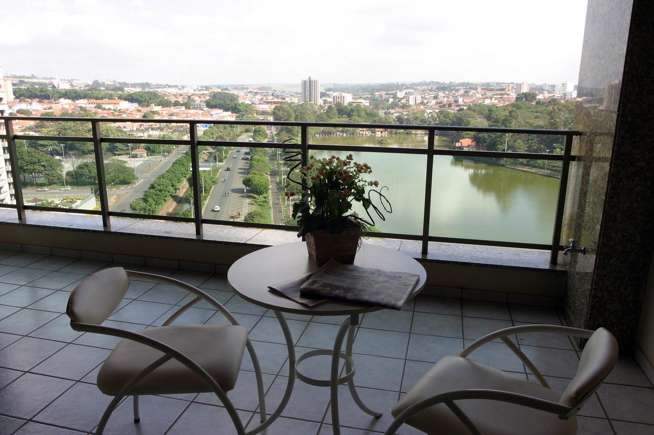 Quarto Duplo com Vista do Lago