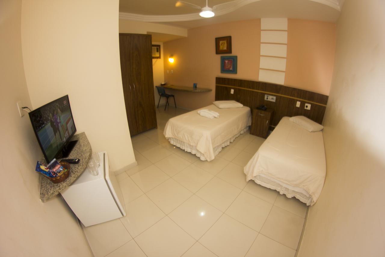 Single Room,647936325:JPEG