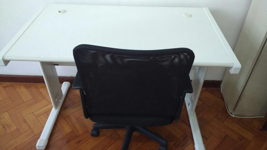 Apartment,661119690:JPEG