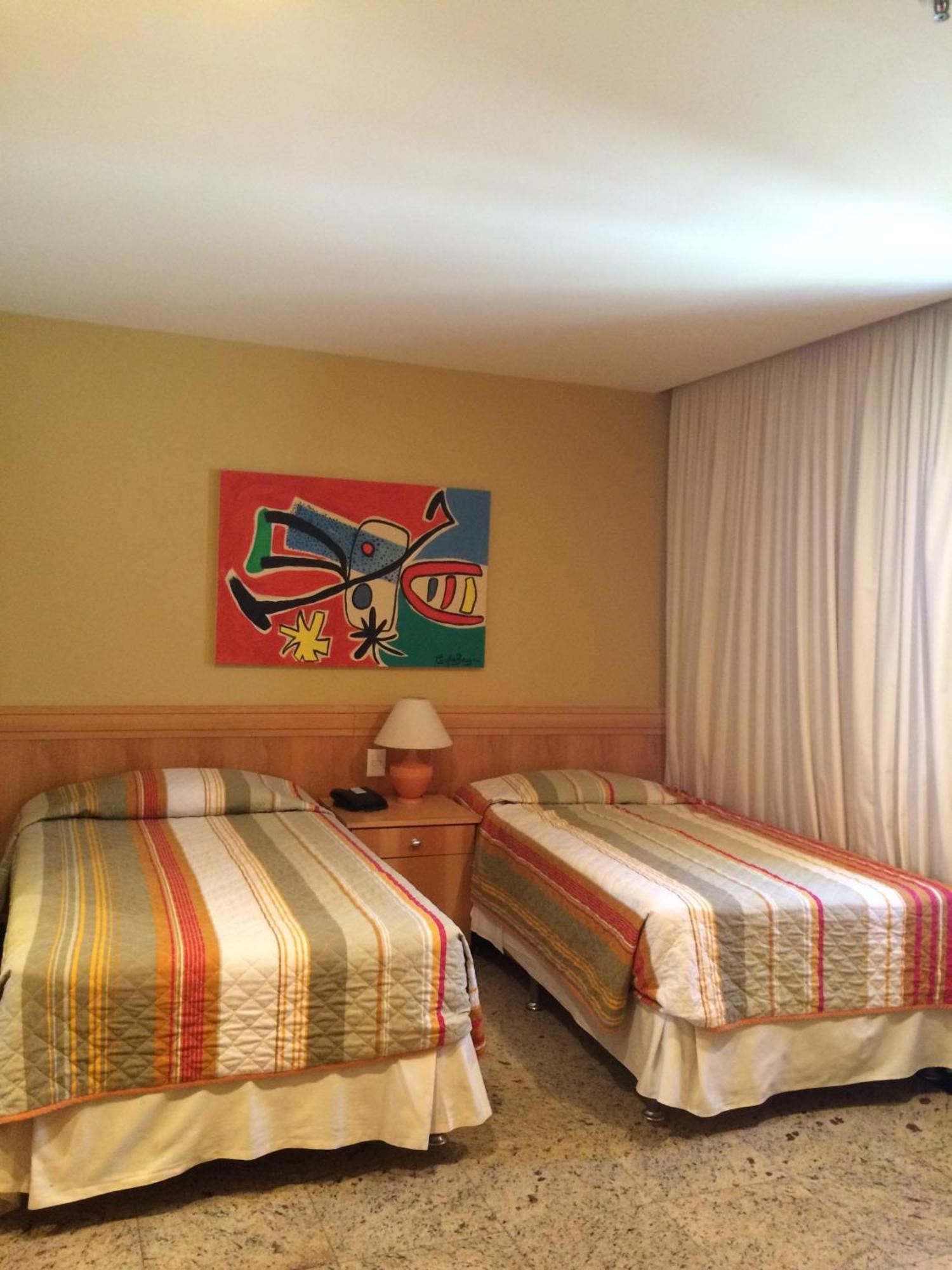 Luxury Room 2 Single Beds,683139252:JPEG