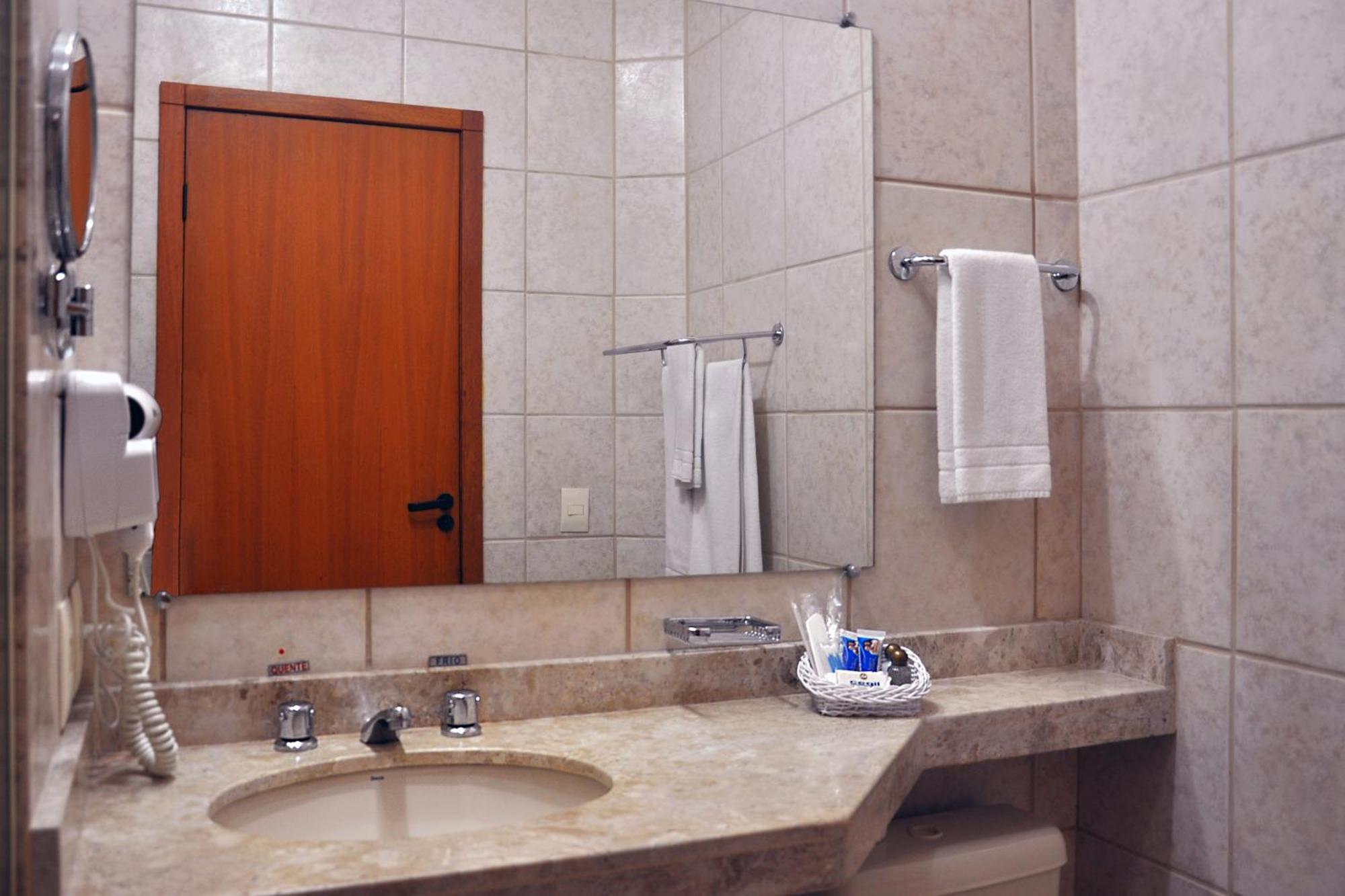 Double Room,706110448:JPEG