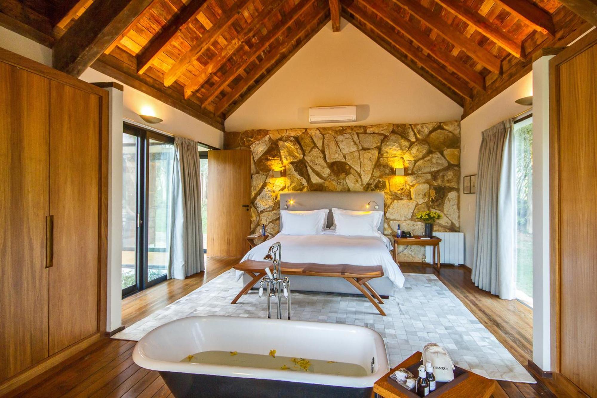 Hideaway Villa Suite,1349351692:JPEG