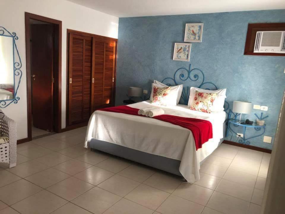 Master Suite,719171341:JPEG