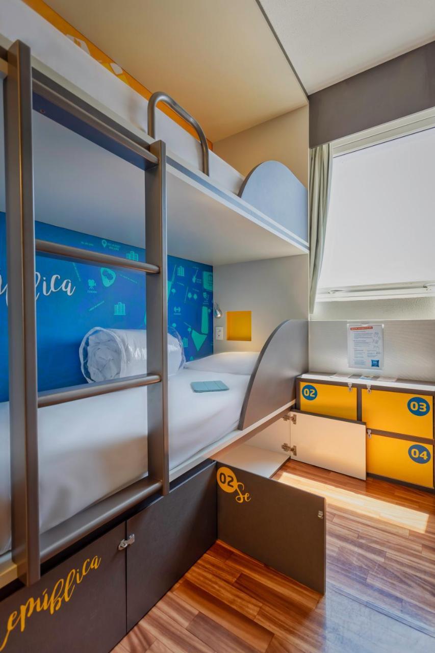 Family Room with Two Bunk Beds,738880117:JPEG