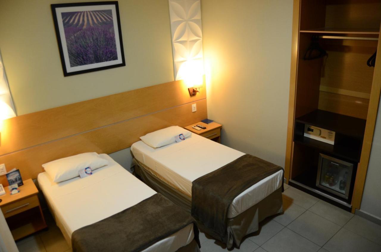 Twin Room,769813072:JPEG