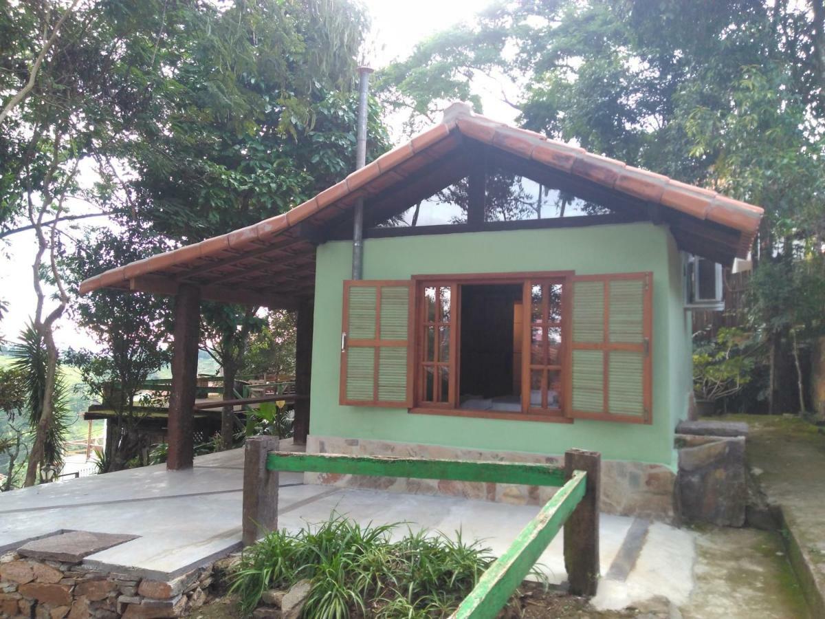 Chalet,792774945:JPEG