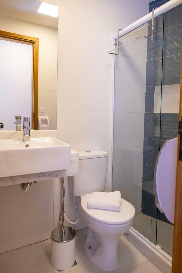 Deluxe Room,1481676287:JPEG