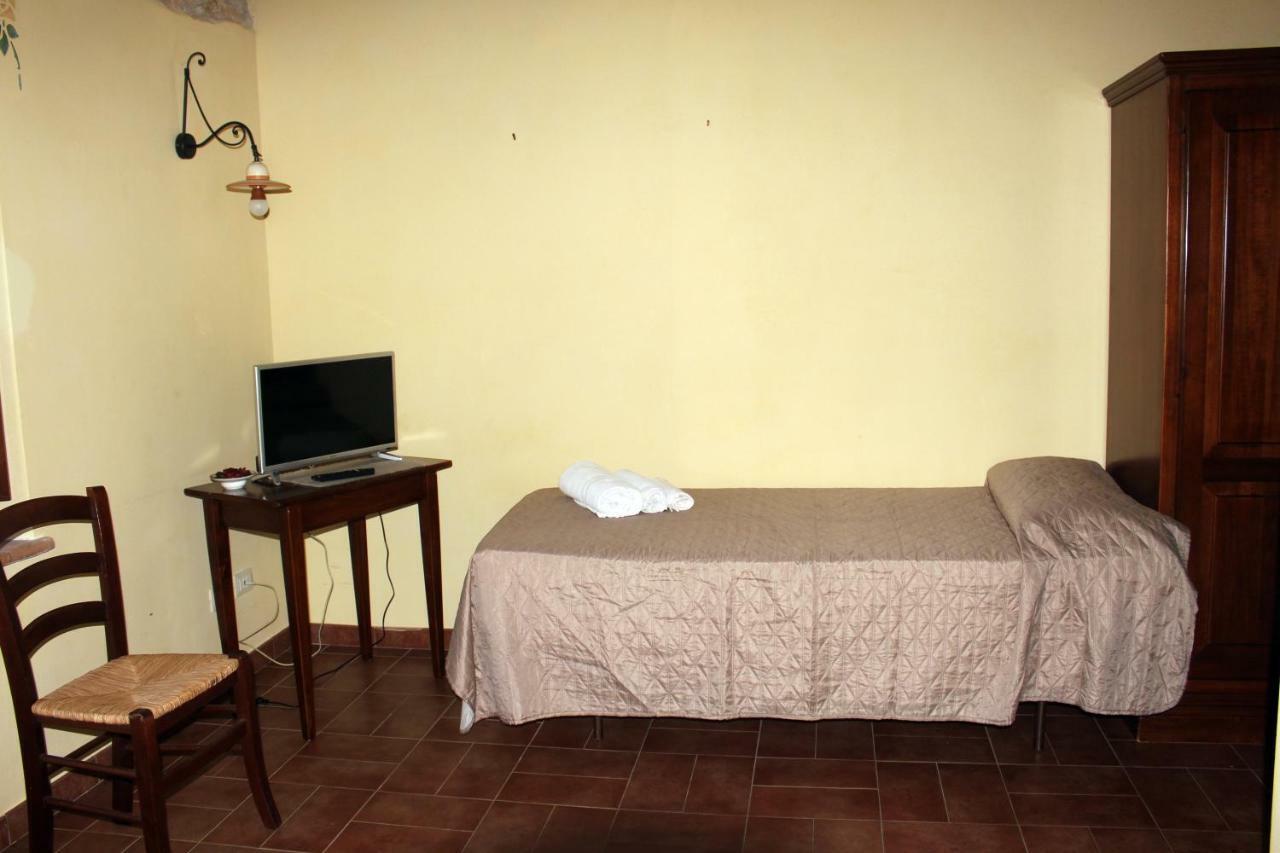 Double Room with Extra Child Bed,807121755:JPEG
