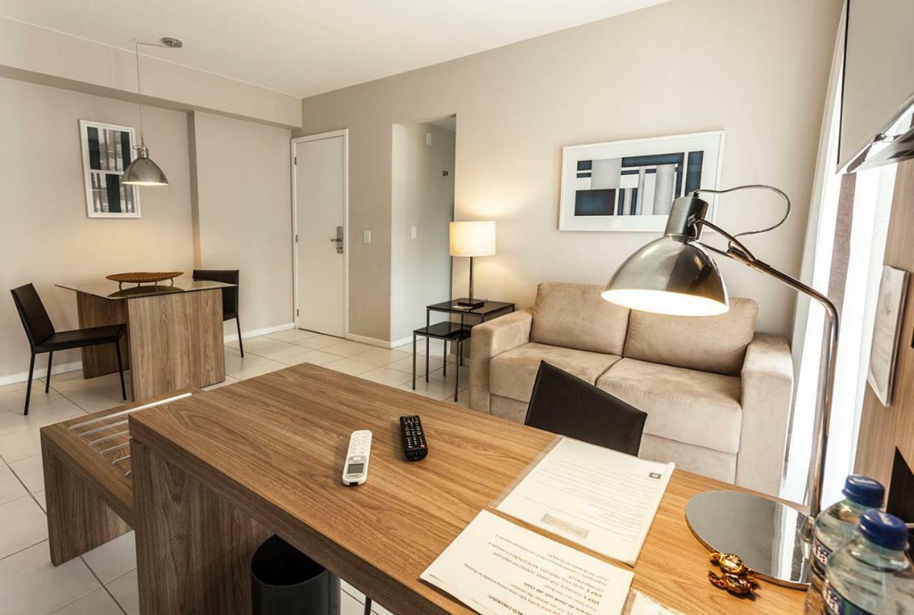 Suite with Lake View,827391716:JPEG