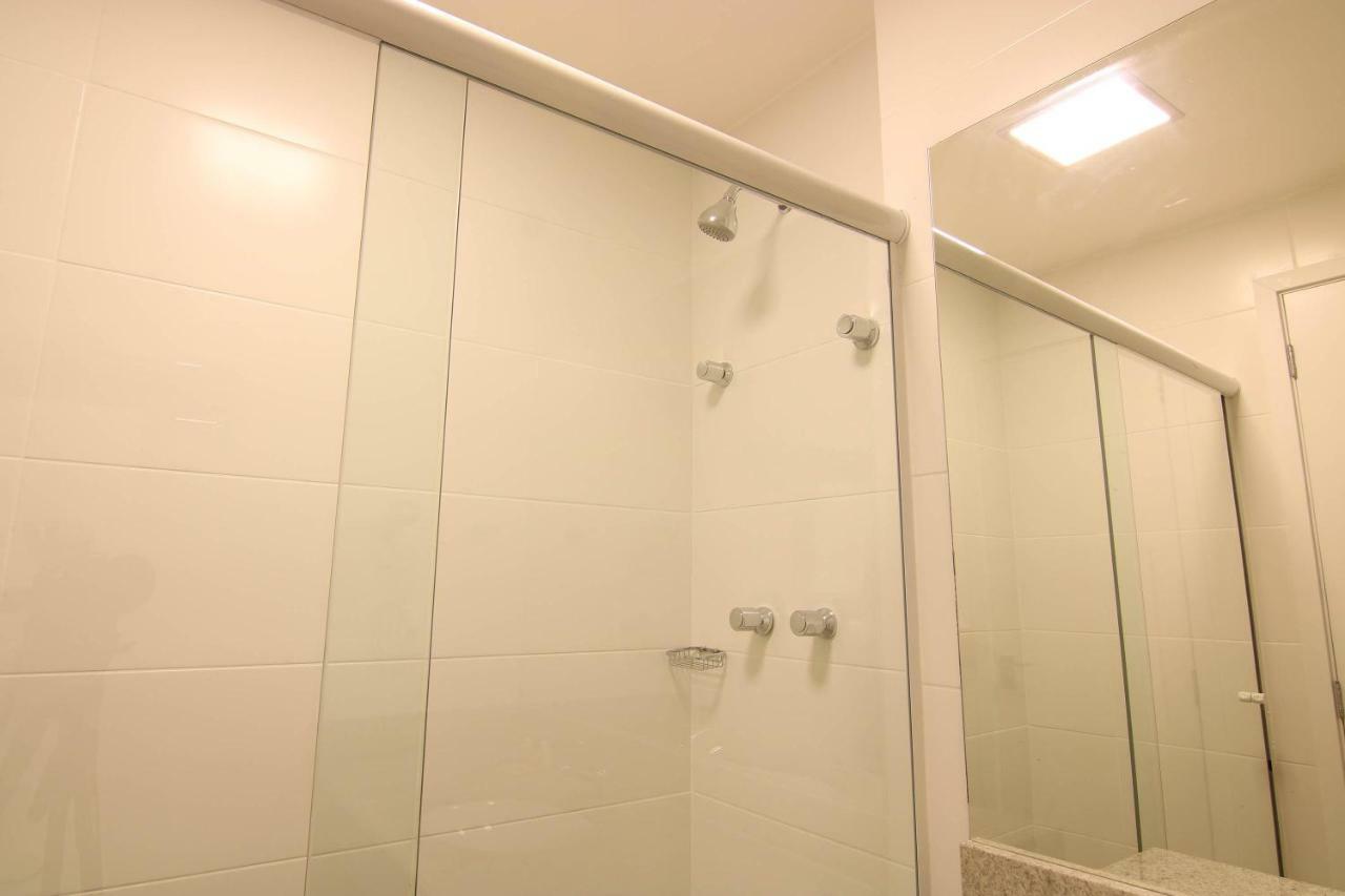 Deluxe Room,845705807:JPEG