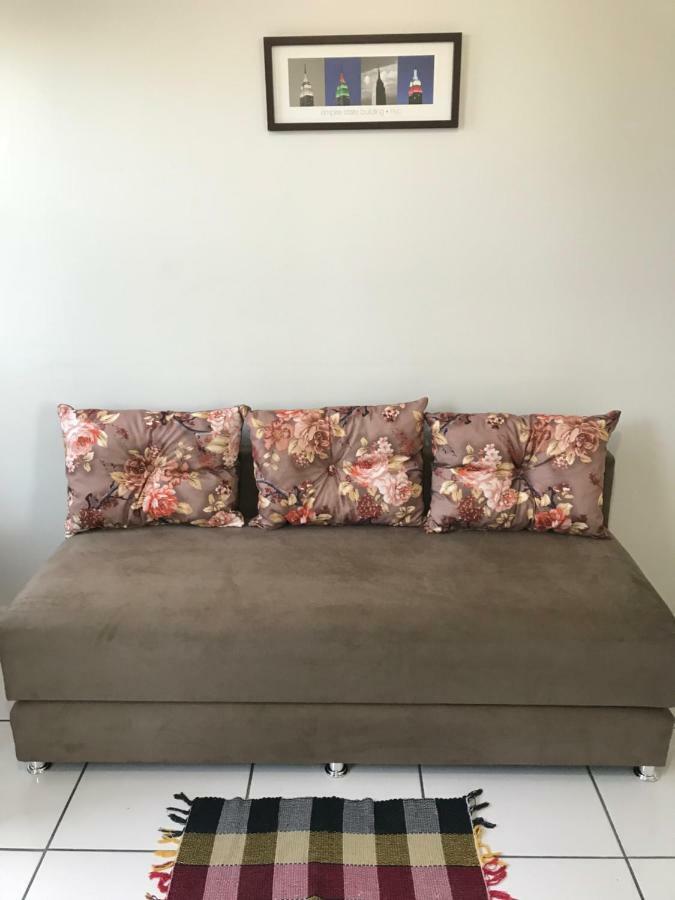 One-Bedroom Apartment,1552093981:JPEG